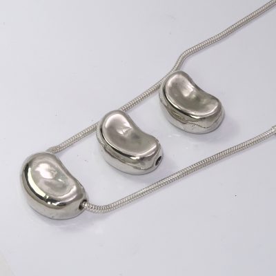 Silver bean pendant